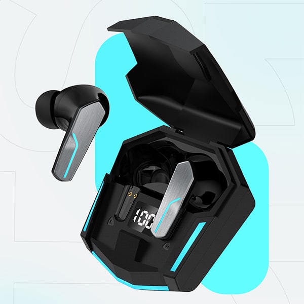 Travel Playlist + HOTTU Earbuds = Perfect Vibe for Your Commute in Pakistan